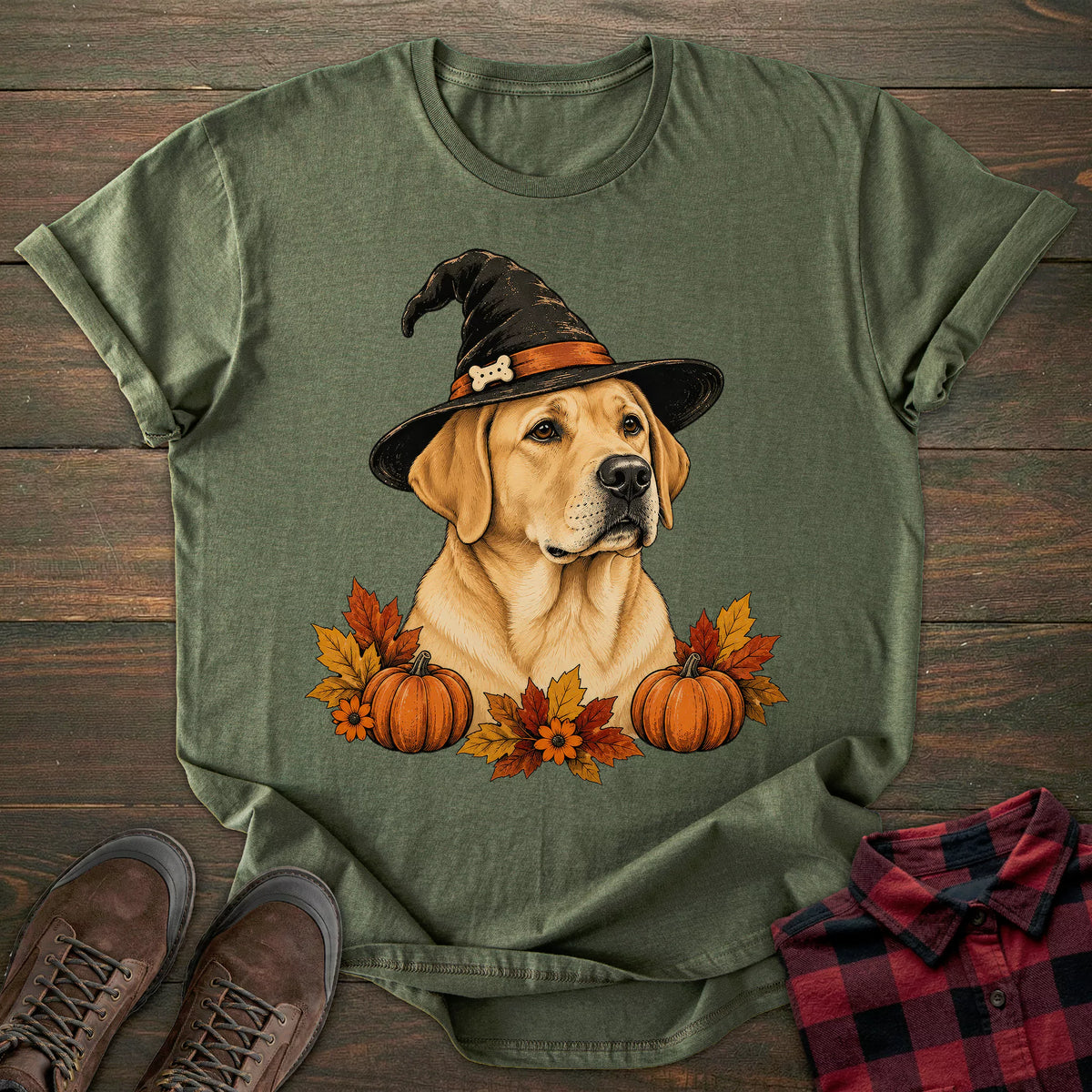 Witch Hat Yellow Labrador T-shirt